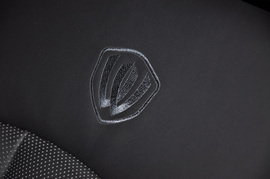 2012款双龙主席W