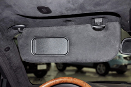 2012款双龙主席W