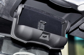 2012款双龙主席W