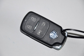 2012款双龙主席W