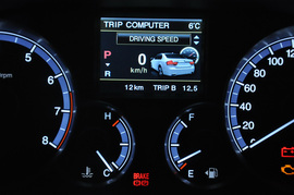 2012款双龙主席W