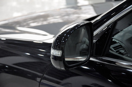 2012款双龙主席W