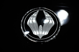 2012款双龙主席W