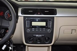 2012款大众宝来1.6L