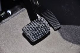 2012款雪佛兰科鲁兹1.8SE手自一体舒适版