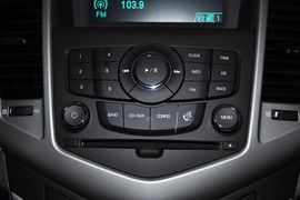 2012款雪佛兰科鲁兹1.8SE手自一体舒适版