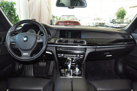 2011款宝马740Li施坦威全球限量版