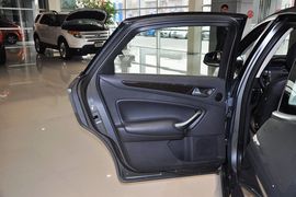 2011款福特蒙迪欧致胜GTDi200豪华型