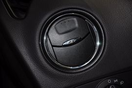 2011款福特蒙迪欧致胜GTDi200豪华型