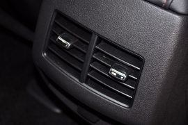 2012款福特锐界3.5L尊锐型