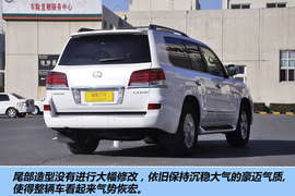 2012款雷克萨斯LX570到店实拍