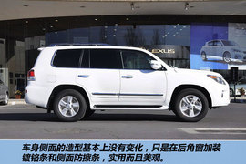 2012款雷克萨斯LX570到店实拍