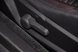2012款福特野马Shelby