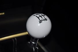 2012款福特野马Shelby