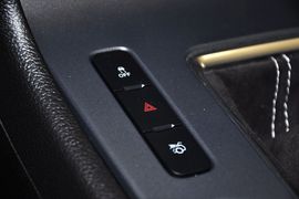 2012款福特野马Shelby