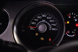 2012款福特野马Shelby