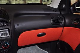 2012款东风雪铁龙C2