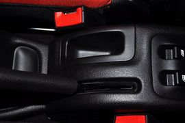 2012款东风雪铁龙C2