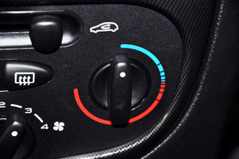 2012款东风雪铁龙C2