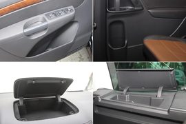 2012款大众夏朗2.0TSI豪华型试驾实拍