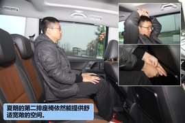 2012款大众夏朗2.0TSI豪华型试驾实拍