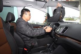 2012款大众夏朗2.0TSI豪华型试驾实拍