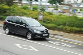 2012款大众夏朗2.0TSI豪华型试驾实拍