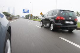 2012款大众夏朗2.0TSI豪华型试驾实拍