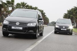 2012款大众夏朗2.0TSI豪华型试驾实拍