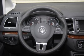2012款大众夏朗2.0TSI豪华型试驾实拍