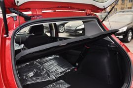 2012款标致307两厢1.6L手动舒适版