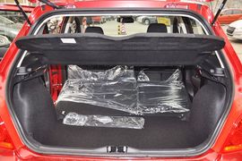 2012款标致307两厢1.6L手动舒适版
