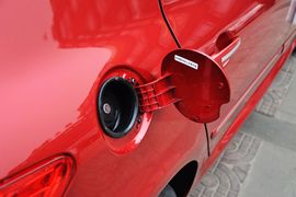 2012款标致307两厢1.6L手动舒适版
