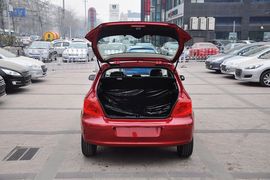 2012款标致307两厢1.6L手动舒适版