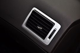 2012款标致307两厢1.6L手动舒适版