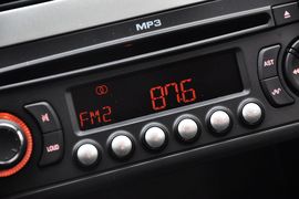 2012款标致307两厢1.6L手动舒适版