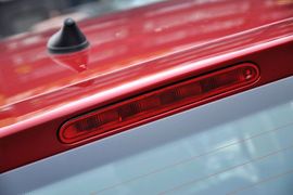 2012款标致307两厢1.6L手动舒适版