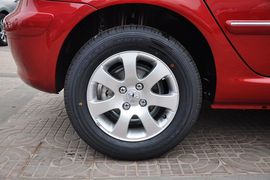 2012款标致307两厢1.6L手动舒适版