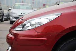 2012款标致307两厢1.6L手动舒适版