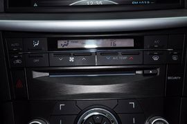 2011款东风裕隆纳智捷大7SUV