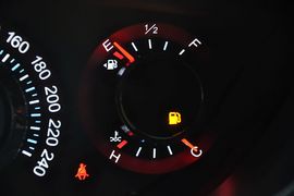 2011款东风裕隆纳智捷大7SUV
