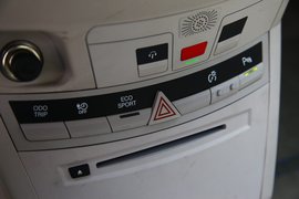 2012款比亚迪e6先行者纯电动汽车深度测试