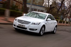 试驾2012款别克君威2.4L