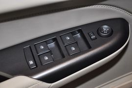 2012款凯迪拉克SRX