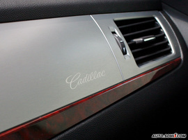 08款凯雷德内饰