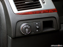 08款凯雷德内饰