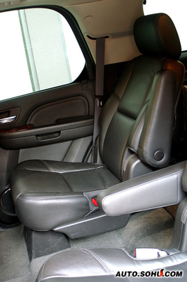 08款凯雷德内饰