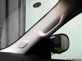 08款凯雷德内饰