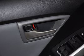 2012款一汽丰田普锐斯1.8L豪华先进版