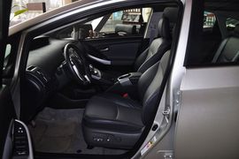 2012款一汽丰田普锐斯1.8L豪华先进版